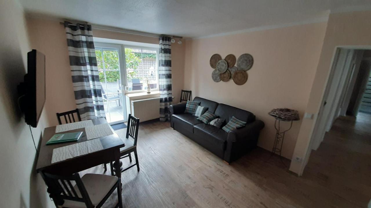 Apartmenthaus "Zum Birnbaum" Rosstal Buitenkant foto