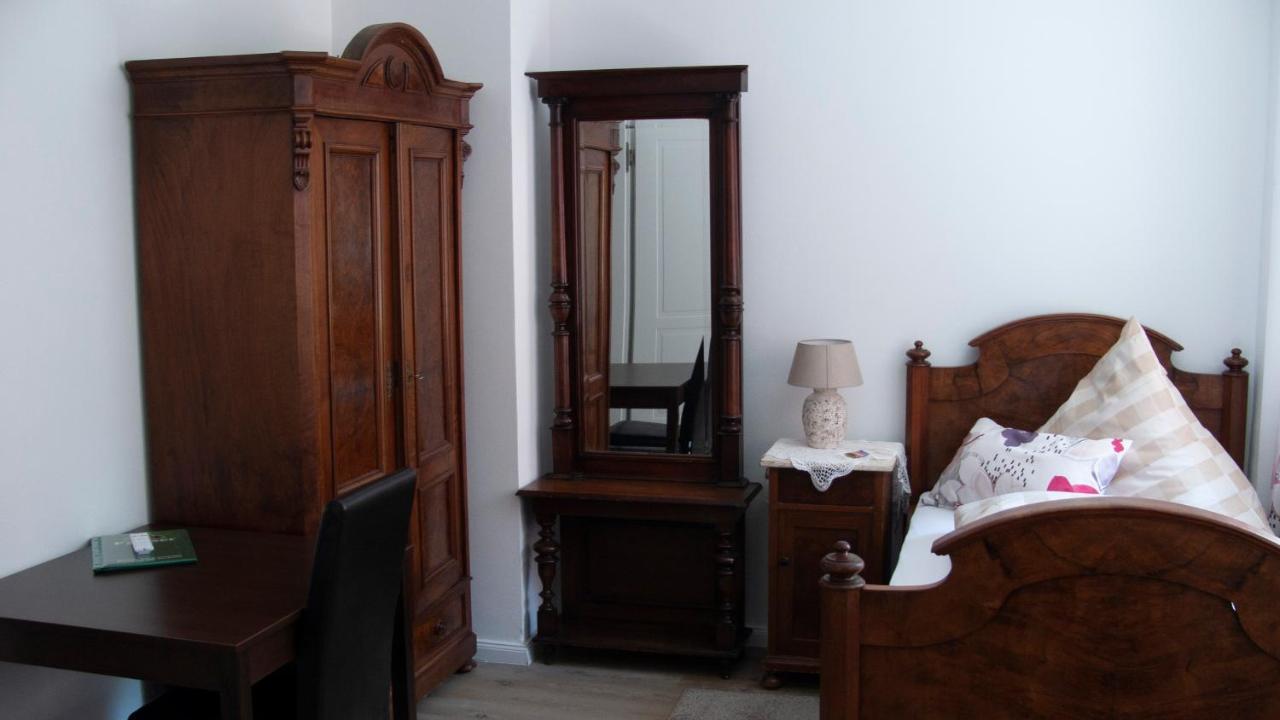 Apartmenthaus "Zum Birnbaum" Rosstal Buitenkant foto