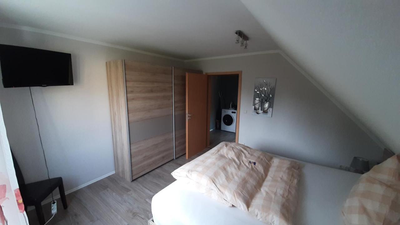 Apartmenthaus "Zum Birnbaum" Rosstal Buitenkant foto