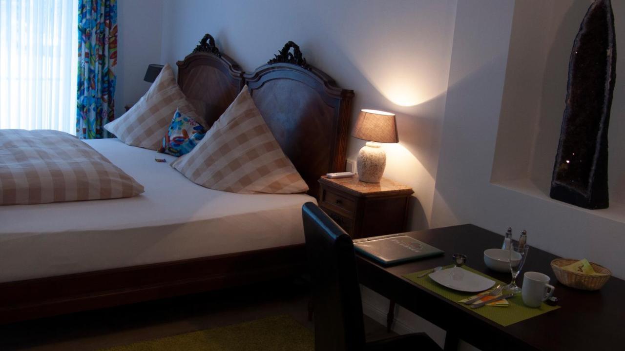 Apartmenthaus "Zum Birnbaum" Rosstal Buitenkant foto