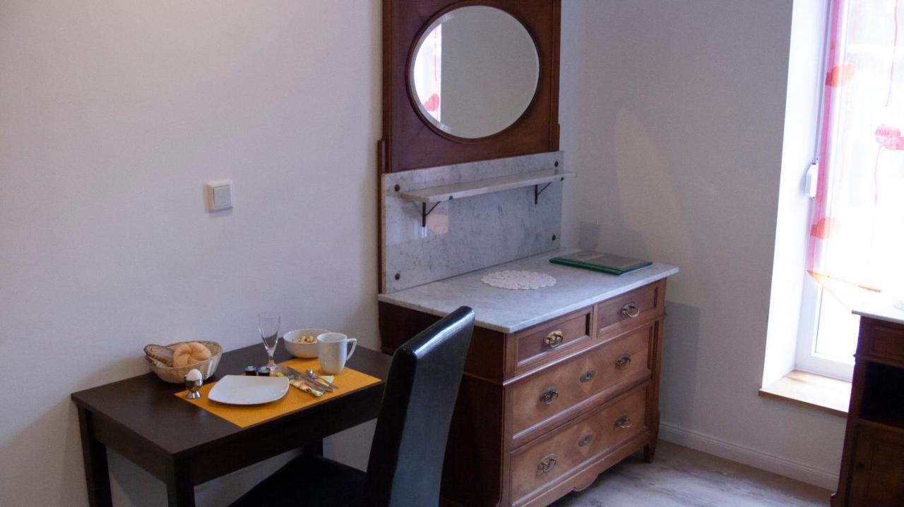Apartmenthaus "Zum Birnbaum" Rosstal Buitenkant foto
